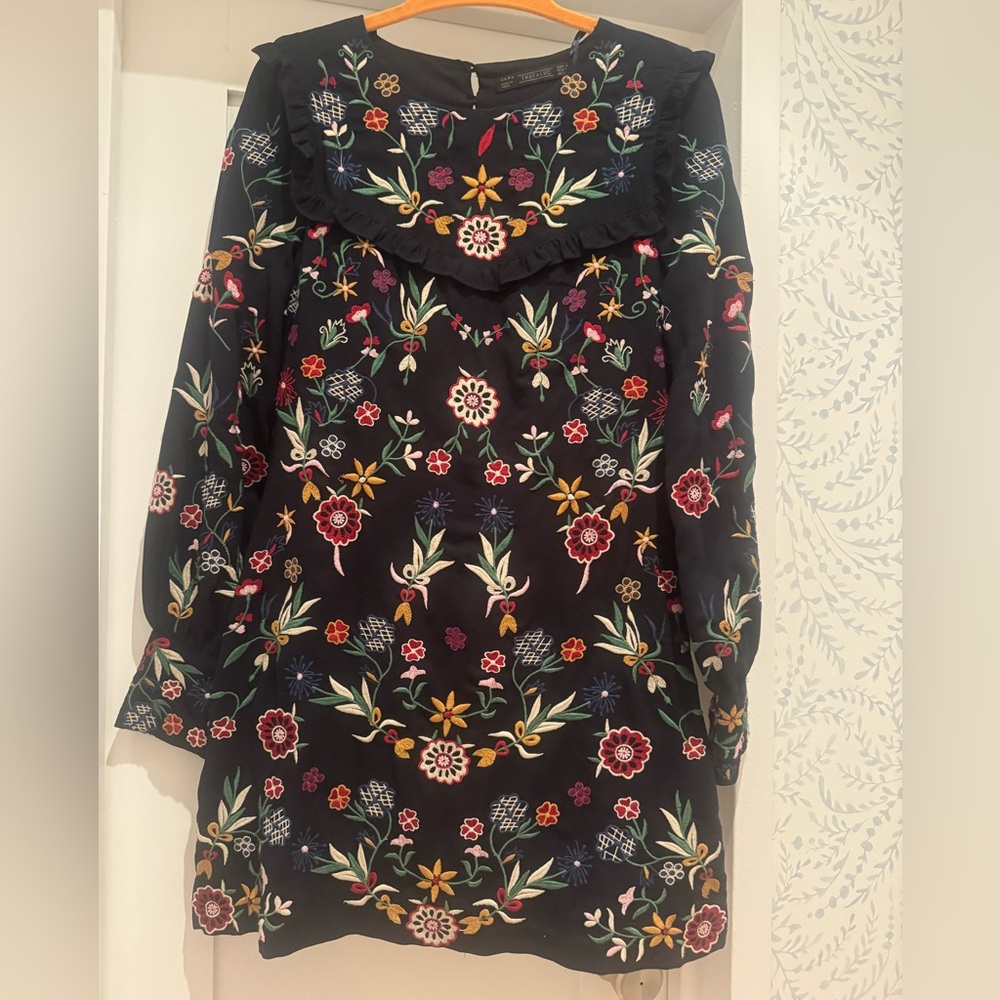Zara Trafaluc Black Embroidered Floral Mini Dress